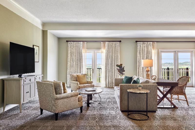 Suite Llit King, Omni Barton Creek Resort And Spa Austin