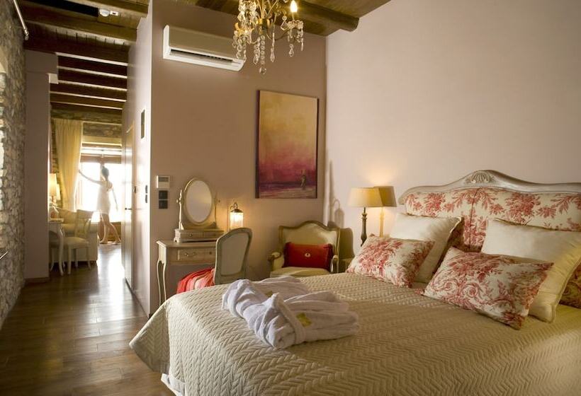 سوییت با چشم‌انداز باغ, Minelska Resort
