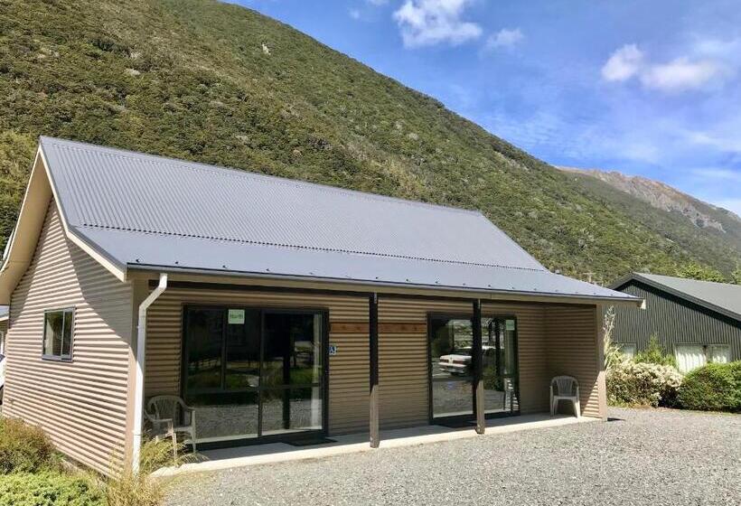Студия Стандарт, Arthur S Pass Motel & Lodge