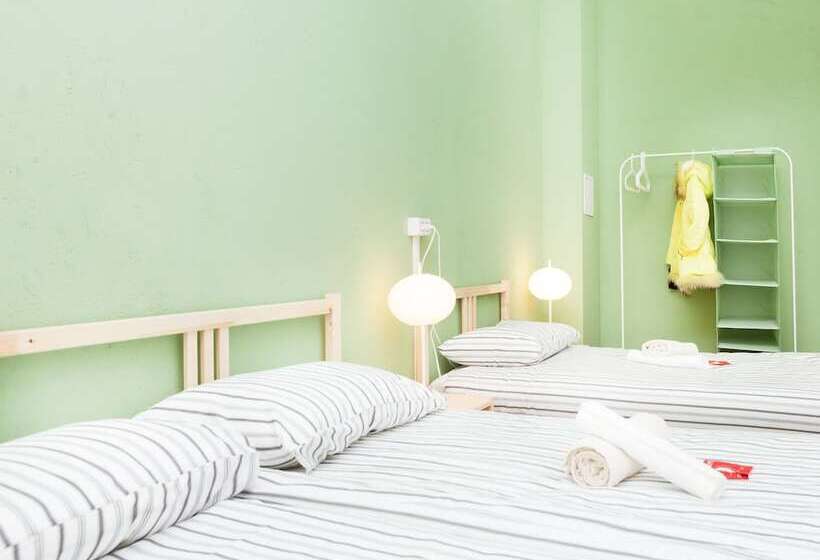 اتاق استاندارد سه نفره, Hostelsrus Domodedovo