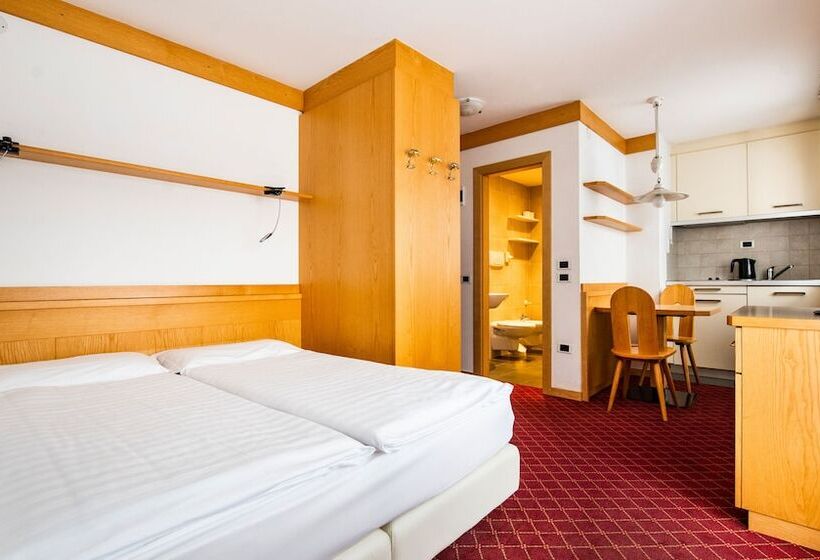 Студио Economy, Residence Contrin