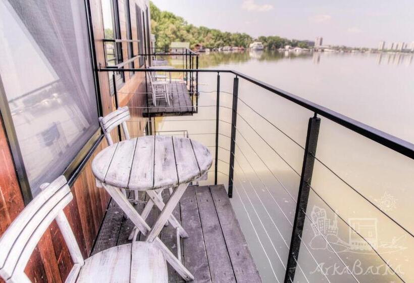 استودیوی استاندارد, Arkabarka 2  Floating Dream Rooms And Apartments