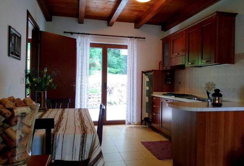 آپارتمان 1 خوابه با بالکن, Agriturismo Radovic