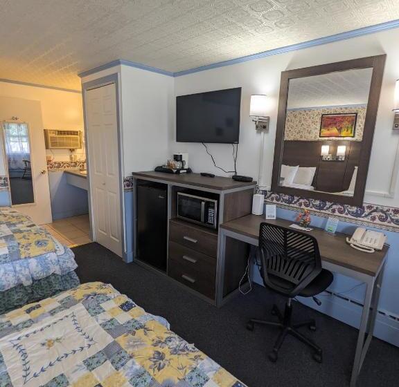 Номер Стандарт 2 Двуспальные Кровати, Bennington Motor Inn