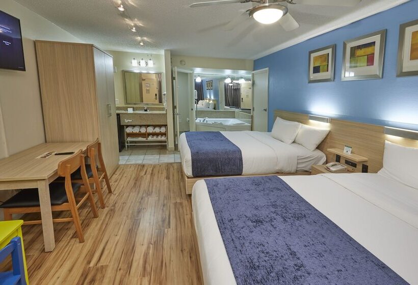 バスタブ付きスーペリアールーム, Ramada By Wyndham Flamingo Water Park