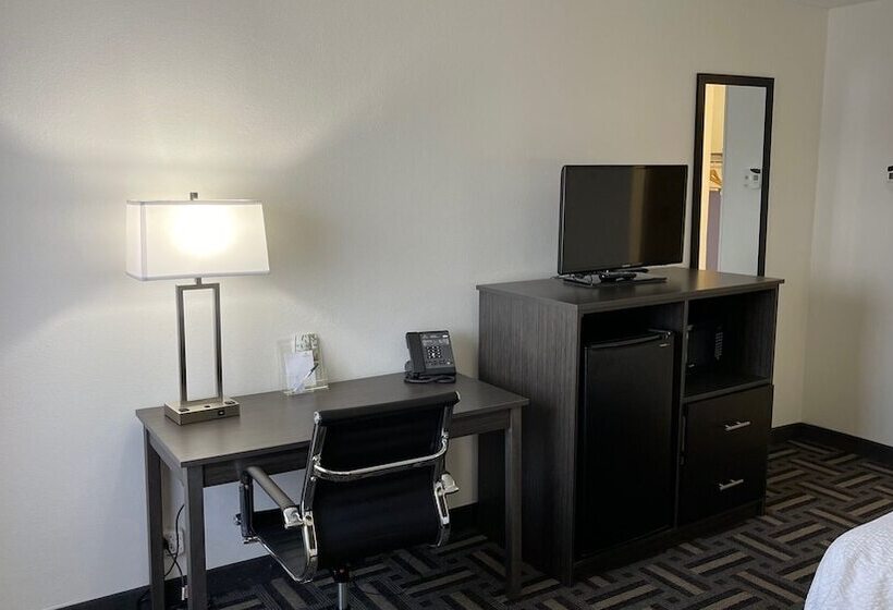 Номер Стандарт 2 Двуспальные Кровати, La Quinta Inn By Wyndham Cincinnati North