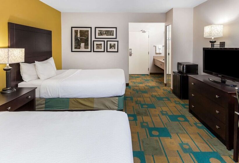 Номер Deluxe, La Quinta Inn By Wyndham Sheboygan