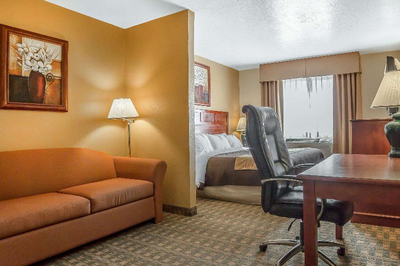 Люкс, Quality Inn & Suites Fillmore I15