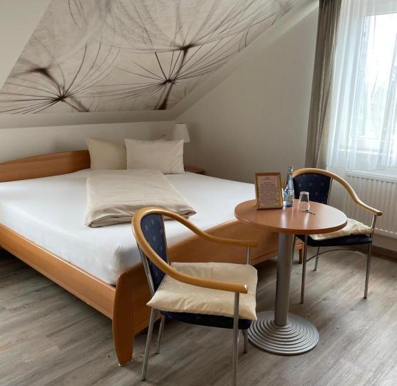 标准房带园景, Landhotel Altmann