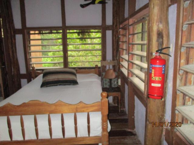 اتاق لوکس, Cerros Beach Inn