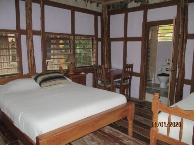 اتاق لوکس, Cerros Beach Inn