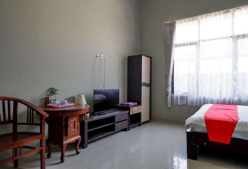 Номер Стандарт, Reddoorz Syariah Near Menara Kudus