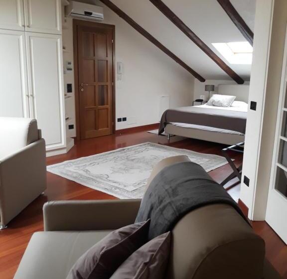سوییت لوکس, Relais Juliette