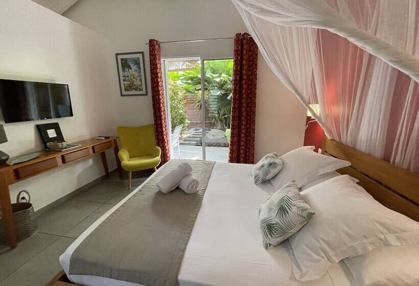 اتاق لوکس, Hôtel & Villa Le Cocotel
