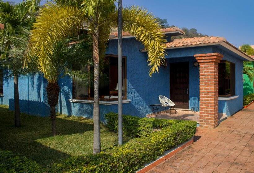 بنگله خانوادگی, Camino Mexicano Hotel & Resort