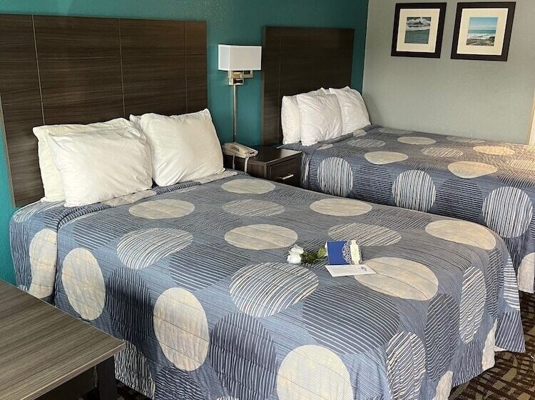 带2个双人床的标准工作室, Brandon Motor Lodge