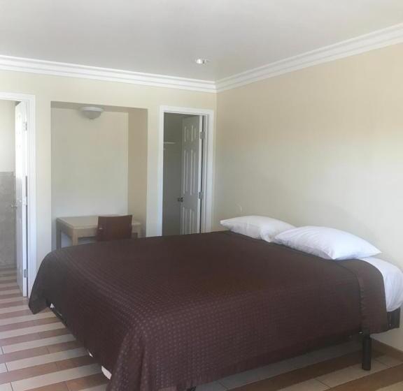Quarto Estandar Cama King, All 8 Motel