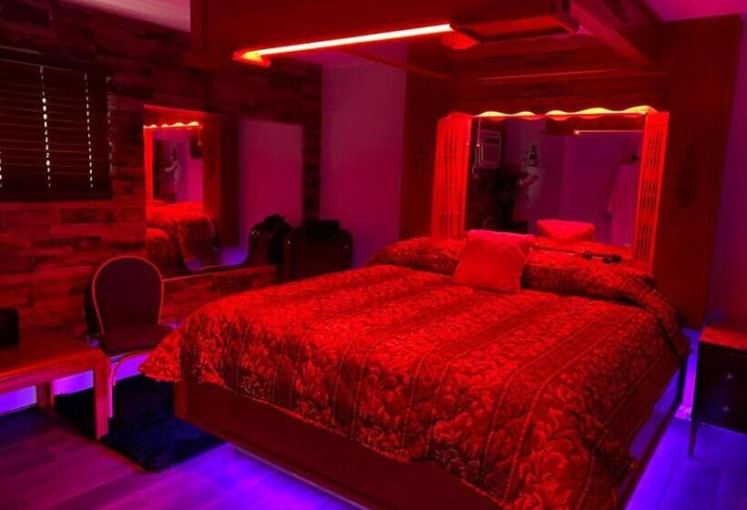 Люкс с гидромассажем, Des Plaines Motel