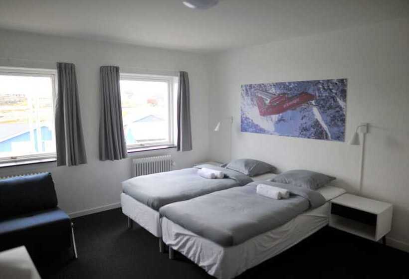 اتاق خانوادگی با سرویس بهداشتی مشترک, Nuuk City Hostel