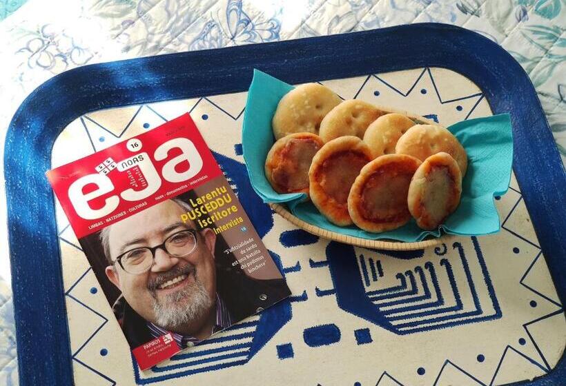 اتاق استاندارد با بالکن, Sisinedda