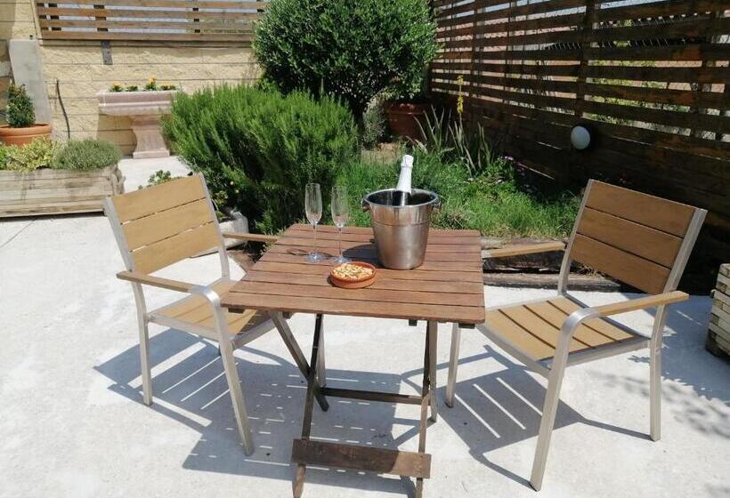 스위트 킹사이즈 침대, Cal Roig Hotel Rural