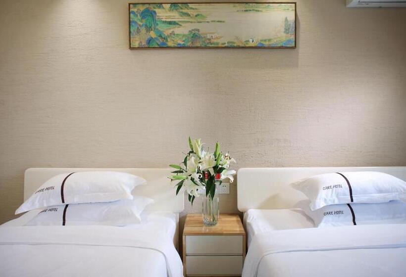 Номер Deluxe, Care Residential
