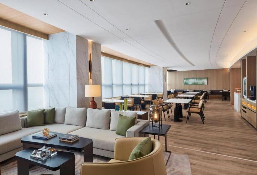 اتاق اجرایی با تخت بزرگ, Courtyard By Marriott Shanghai Songjiang