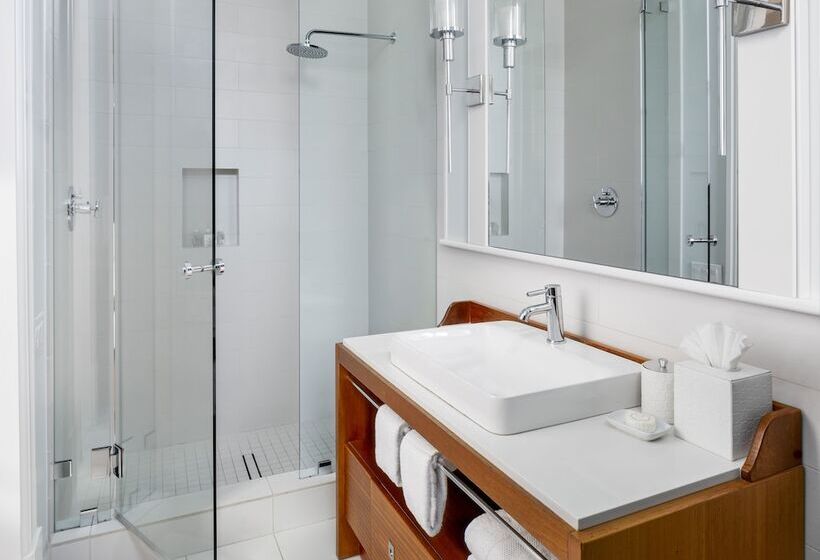 Suite, Casa Madrona Hotel And Spa