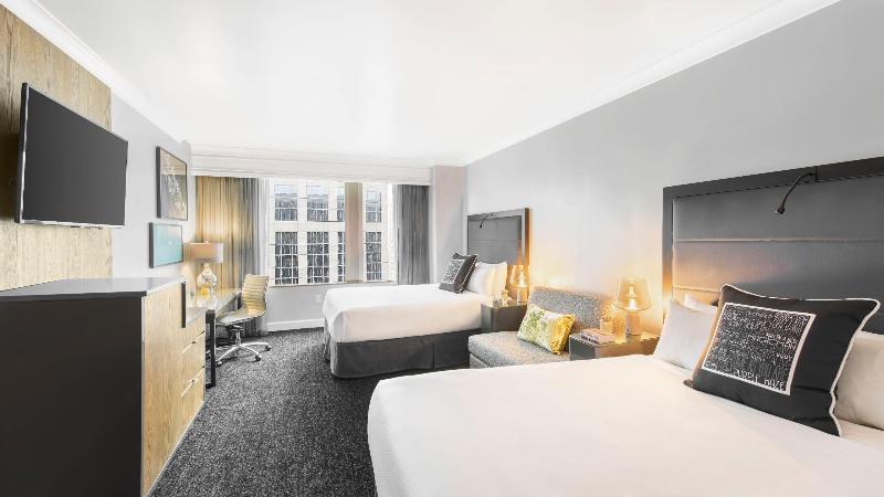 クイーンサイズベッドのスタンダードルーム, Hilton Motif Seattle