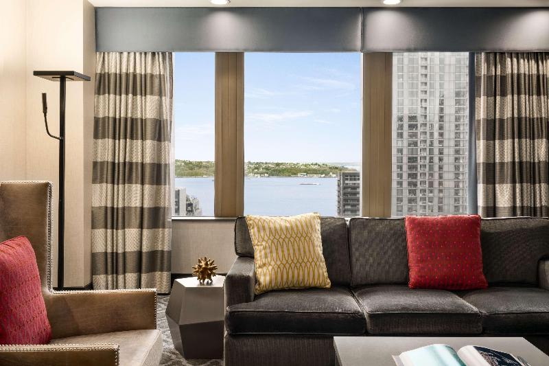 ペントハウスルーム, Hilton Motif Seattle