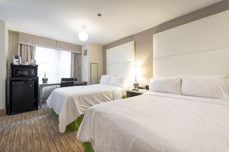 Mozgáskorlátozott Standard Szoba, Holiday Inn Express Chicago   Magnificent Mile, An Ihg