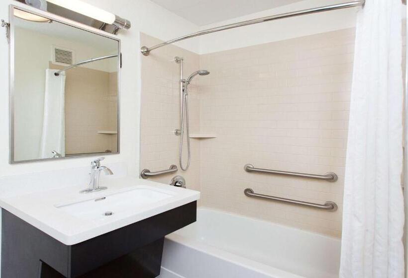 Люкс Адаптированный для Инвалидов, Sonesta Simply Suites Dallas Las Colinas