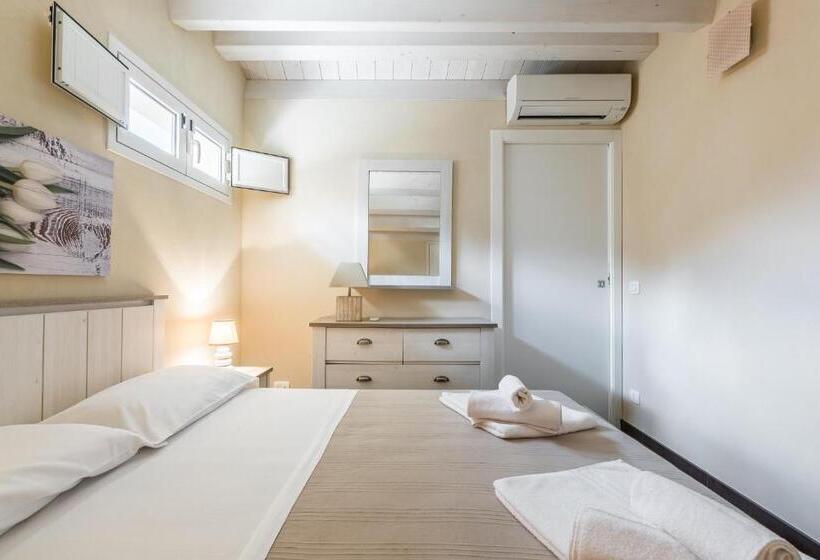 آپارتمان 1 خوابه با تراس, Modica For Family   Rooms And Apartments