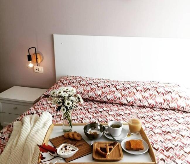 اتاق استاندارد سه نفره, Il Magnolia