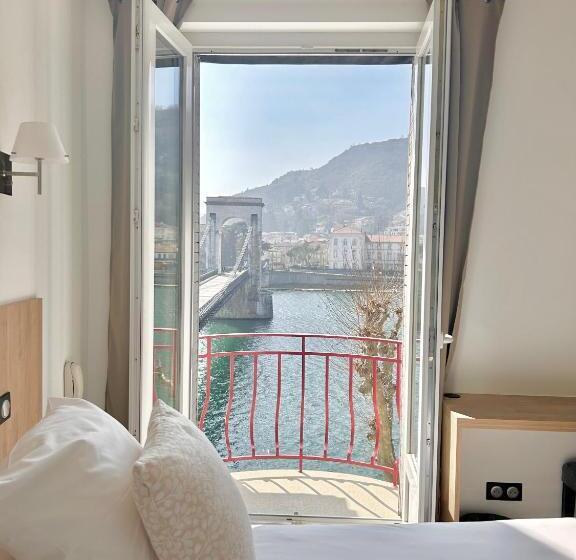 Номер Стандарт Вид на Реку, Hôtel Les Deux Coteaux