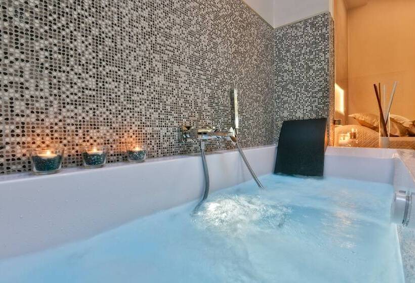 바다 전망 스위트, Amnis Suites