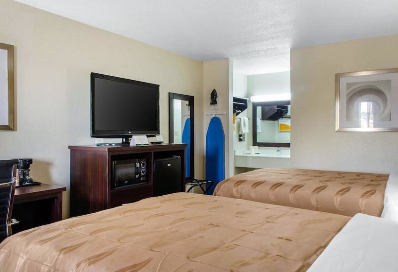 Номер Стандарт 2 Двуспальные Кровати, Quality Inn