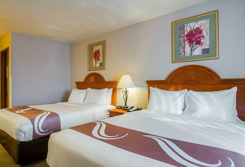 Номер Стандарт 2 Двуспальные Кровати, Quality Inn Sidney I80