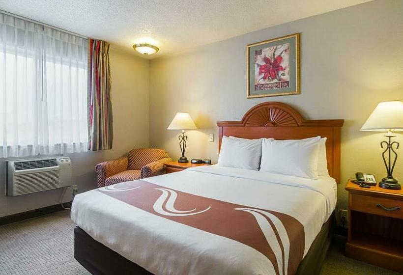 Номер Стандарт, Quality Inn Sidney I80