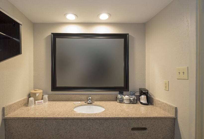 Номер Superior Адаптированный для Инвалидов, Red Roof Inn Mobile North – Saraland