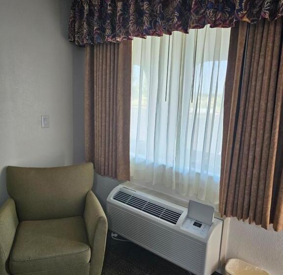Стандартный Номер Кровать Кинг, Rodeway Inn