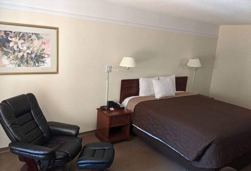 سوییت, Western Inn And Suites