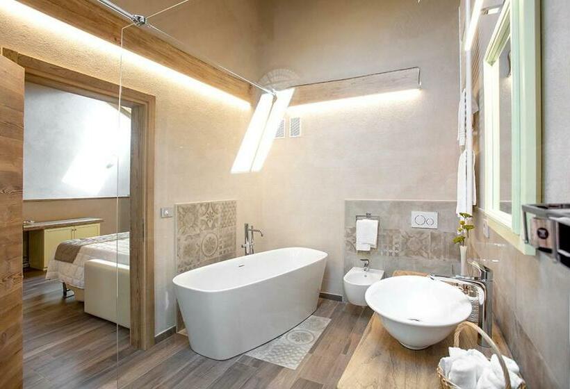 اتاق لوکس با بالکن, Agr. Cascina Fabbrica