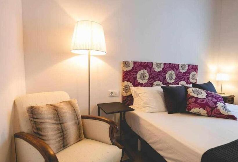 اتاق استاندارد, Newly Renovated Room W Pool & Bikeparking