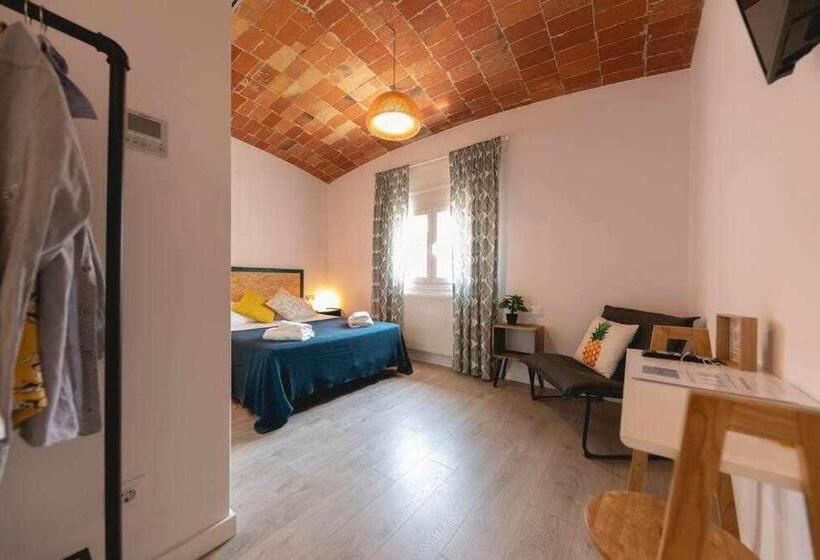 اتاق لوکس, Newly Renovated Room W Pool & Bikeparking