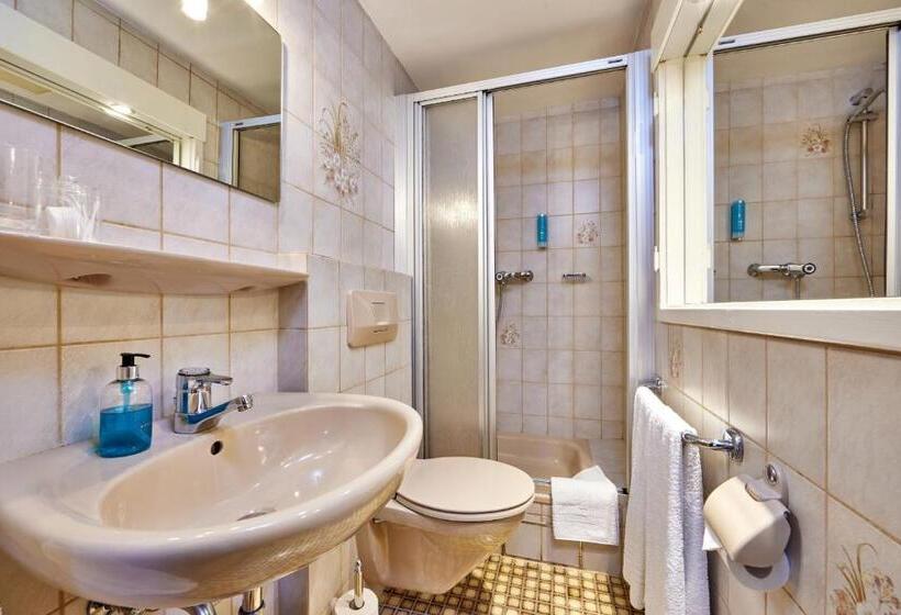 اتاق استاندارد با بالکن, Gästehaus Angela