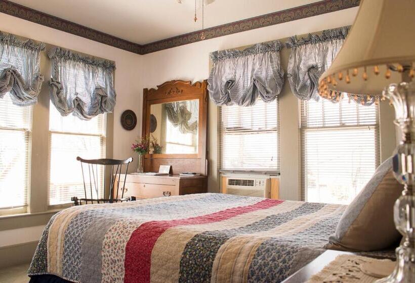 Номер Стандарт, Wildflower Bed And Breakfast