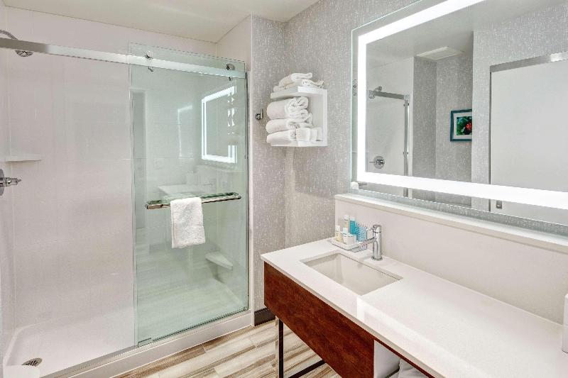 스탠다드 룸 킹사이즈 침대, Hampton By Hilton Encinitas Cardiff Beach Area