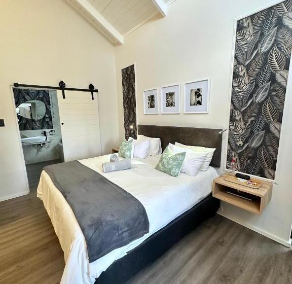 Студия Deluxe, Spacube Luxury Suites And Spa