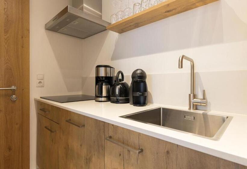 Апартаменты 2 Спальни, Aparthotel Herzblick Gmbh